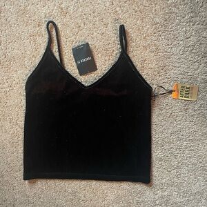 Forever 21 black velvet cropped tank top size medium NWT